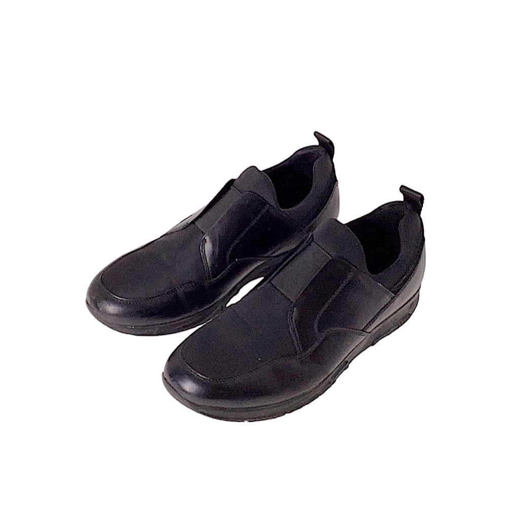 Kenneth Cole Black Men's Leather Loafer in Size 7M